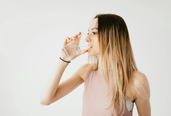 How to Drink More Water When You Don’t Like It