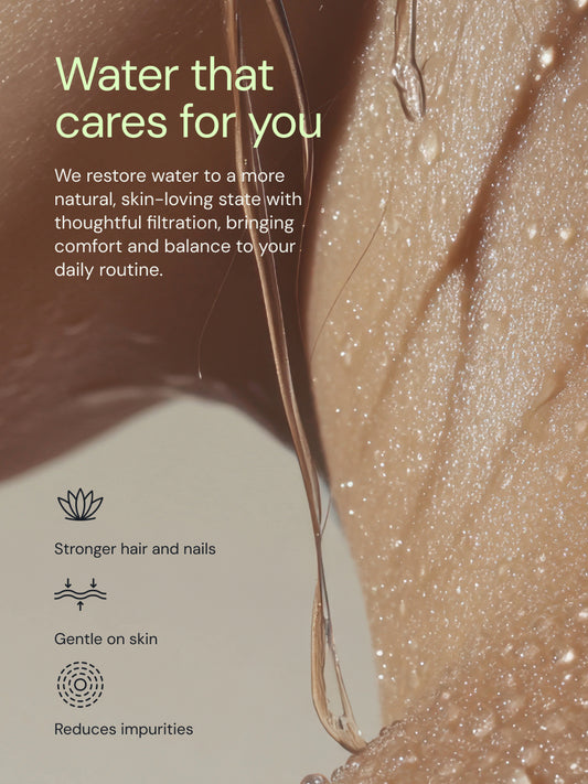 Key features of Aquabliss SF220 shower filter. Image with close up of a woman's neck and icon overlay