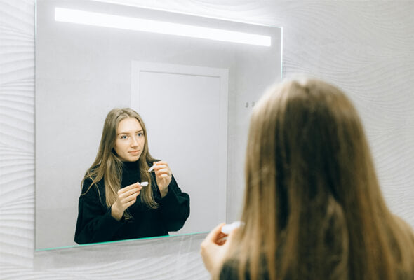Can You Shower With Contacts?
